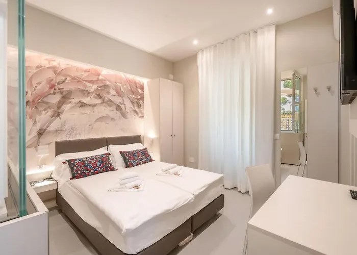 호텔 Le Lampare 3*