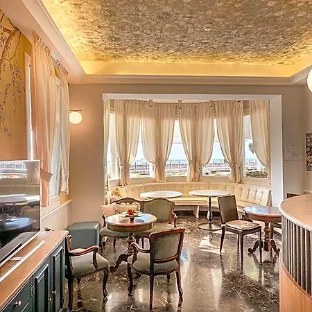 Le Lampare Hotel 3*