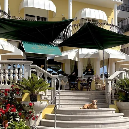 Hotel Le Lampare 3*