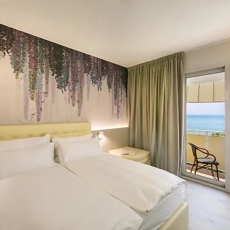 Le Lampare 3* Καόρλε